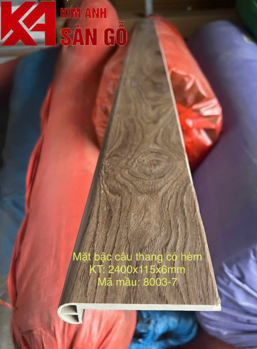 Mặt Bậc Cầu Thang Nhựa Giả Gỗ MAX 8003-7 MINI